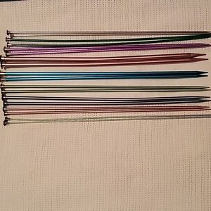 KNITTING NEEDLES LOT NINE PAIRS